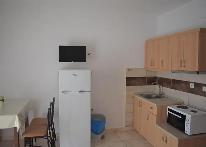 Hermione * Ajía Paraszkeví