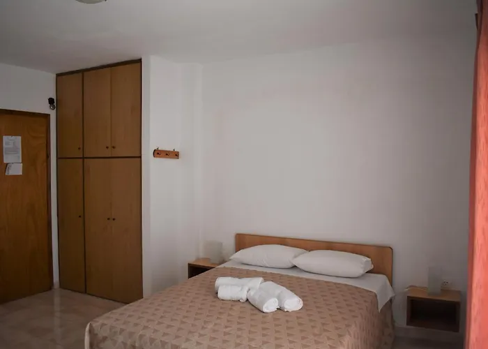 Hermione * Ajía Paraszkeví